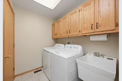 2218 Tamarack Drive, Downers Grove, IL 60515 - Photo 31