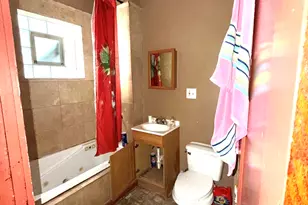 1312 W 73rd Pl, Chicago, IL 60636 - Photo 5
