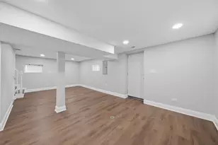 433 W 100th St, Chicago, IL 60628 - Photo 29