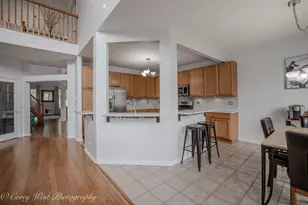 2899 Cornwall Ln, Geneva, IL 60134 - Photo 13