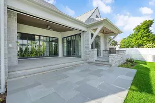 333 W Benton Ave, Naperville, IL 60540 - Photo 37