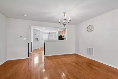 1526 Bristol Lane #2, Wood Dale, IL 60191 - Photo 5