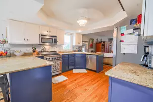 7830 Joliet Dr, Tinley Park, IL 60477 - Photo 13