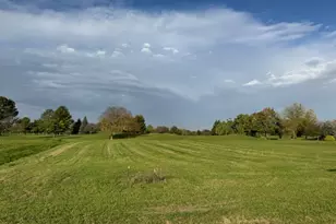 5A & 5B Richard Hallet Rd, Lasalle, IL 61301 - Photo 1