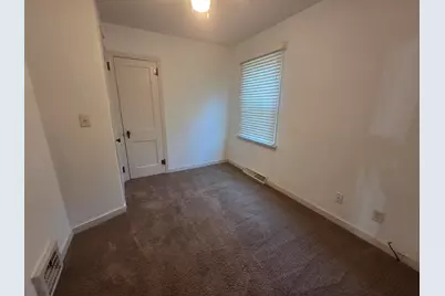 1410 E 14th Street, Sterling, IL 61081 - Photo 7