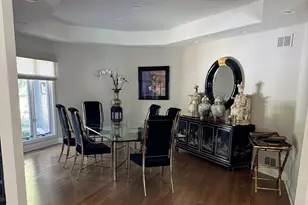 1630 Freesia Ct, Highland Park, IL 60035 - Photo 3