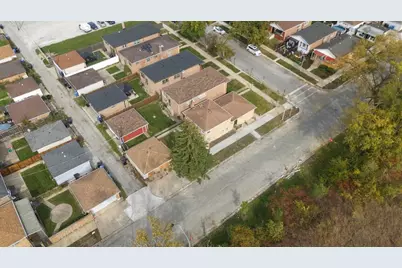 9356 S Oglesby Avenue, Chicago, IL 60617 - Photo 21