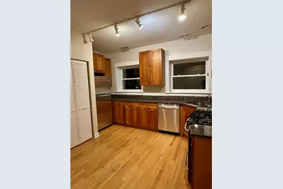 2537.5 Prairie Avenue #3S, Evanston, IL 60201 - Photo 3
