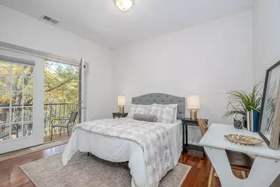 1969 W Cullom Avenue #2, Chicago, IL 60613 - Photo 19