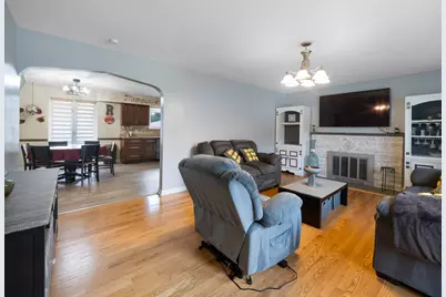 10050 Westmanor Drive, Franklin Park, IL 60131 - Photo 5
