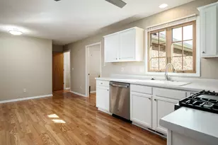 2129 Ivanelle Rd, Rockford, IL 61108 - Photo 25