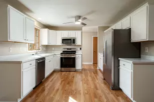 2129 Ivanelle Rd, Rockford, IL 61108 - Photo 21