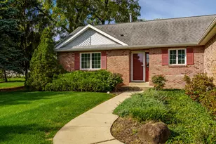 2129 Ivanelle Rd, Rockford, IL 61108 - Photo 3