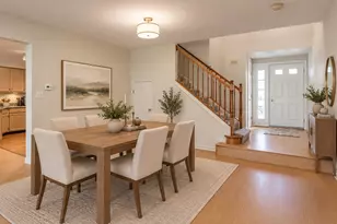 674 Portage Ct, Vernon Hills, IL 60061 - Photo 5