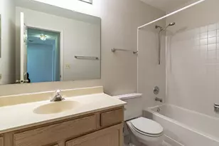 674 Portage Ct, Vernon Hills, IL 60061 - Photo 27