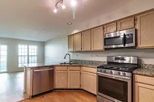674 Portage Ct, Vernon Hills, IL 60061 - Photo 15