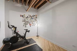 226 N Clinton St, Chicago, IL 60661 - Photo 11