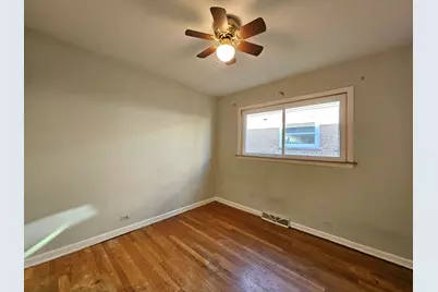 6831 W 64th Street, Chicago, IL 60638 - Photo 11