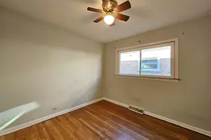 6831 W 64th St, Chicago, IL 60638 - Photo 11