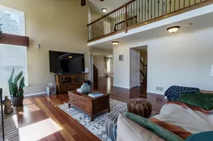 360 Ambria Dr, Mundelein, IL 60060 - Photo 11