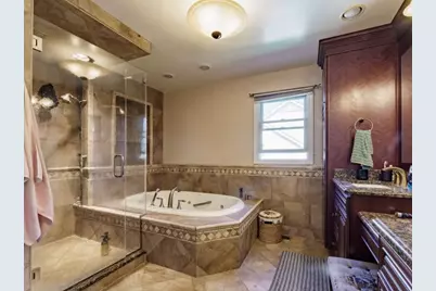 360 Ambria Drive, Mundelein, IL 60060 - Photo 31