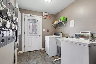 7900 S 83rd Ct, Justice, IL 60458 - Photo 13