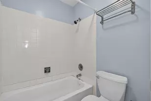 1840 Shetland Dr, Wheaton, IL 60189 - Photo 15