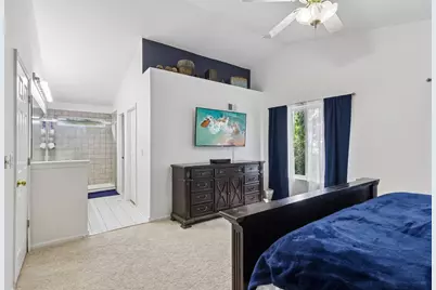 18106 W Hampshire Drive, Gurnee, IL 60031 - Photo 23