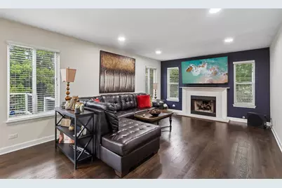 18106 W Hampshire Drive, Gurnee, IL 60031 - Photo 3