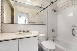 2800 N Lake Shore Dr, Chicago, IL 60657 - Photo 9