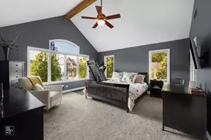 393 S Hawthorne Ave, Elmhurst, IL 60126 - Photo 19