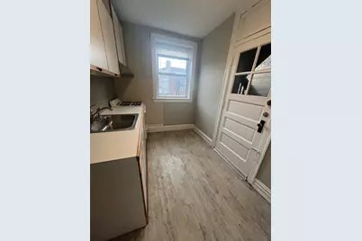 5852 W Higgins Avenue #1B, Chicago, IL 60630 - Photo 11