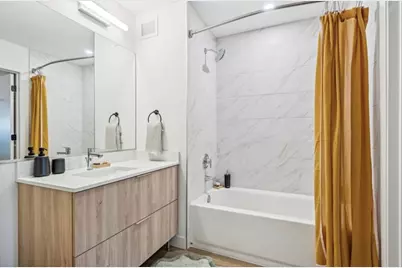 4600 N Marine Drive #1025, Chicago, IL 60640 - Photo 3
