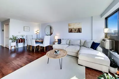 2930 N Sheridan Road #1205, Chicago, IL 60657 - Photo 3