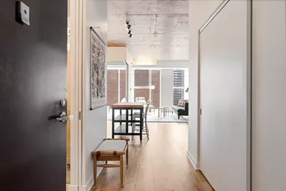 550 N Saint Clair Street #1302, Chicago, IL 60611 - Photo 3