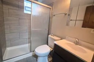 3238 N Hamlin Ave, Chicago, IL 60618 - Photo 5