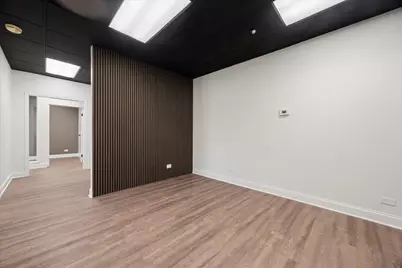 414 Plaza Drive #109, Westmont, IL 60559 - Photo 11