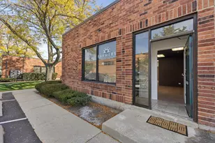 414 Plaza Dr, Westmont, IL 60559 - Photo 1
