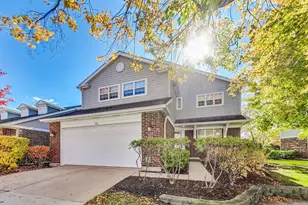 65 Caribou Crossing, Northbrook, IL 60062 - Photo 1