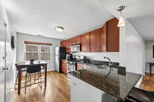 6415 N Damen Ave, Chicago, IL 60645 - Photo 11
