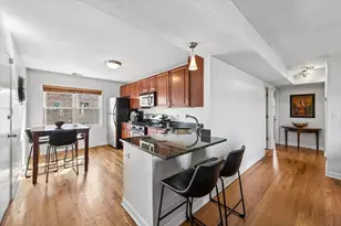 6415 N Damen Ave, Chicago, IL 60645 - Photo 13