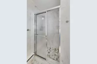 71 E Division Street #1203, Chicago, IL 60610 - Photo 19