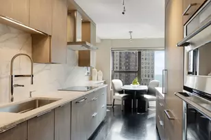 1501 N State Pkwy, Chicago, IL 60610 - Photo 11