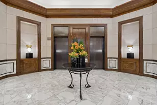 1501 N State Pkwy, Chicago, IL 60610 - Photo 25
