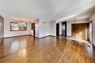 54 E 163rd St, South Holland, IL 60473 - Photo 5