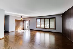 54 E 163rd St, South Holland, IL 60473 - Photo 3