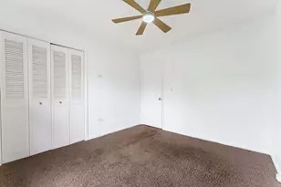 212 Wellington Ave, Elk Grove Village, IL 60007 - Photo 21