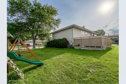 557 Delaware Trail, Carol Stream, IL 60188 - Photo 21