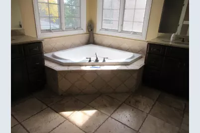 795 N Kenilworth Avenue, Elmhurst, IL 60126 - Photo 9