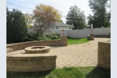 795 N Kenilworth Avenue, Elmhurst, IL 60126 - Photo 21